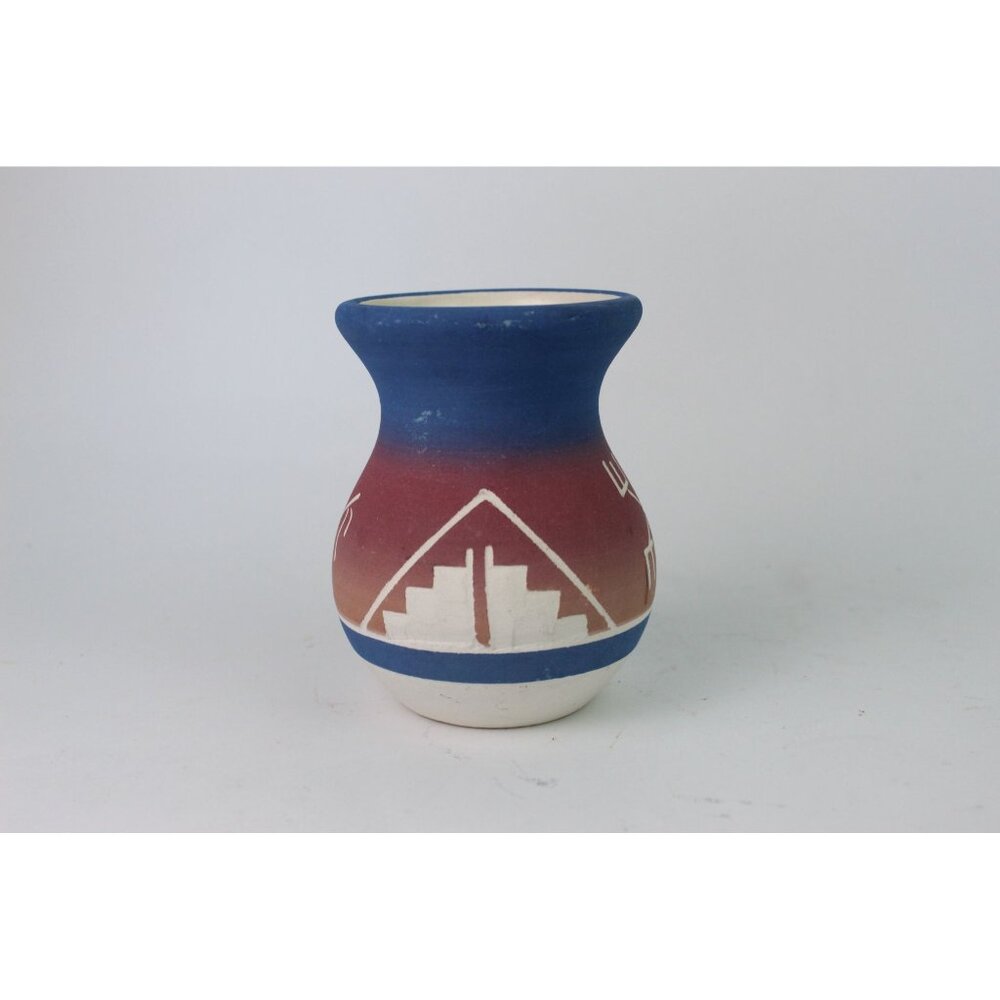 Handcrafted High Elk Sioux Native American Pottery Vase 3.5" Tall Southwest Desi
